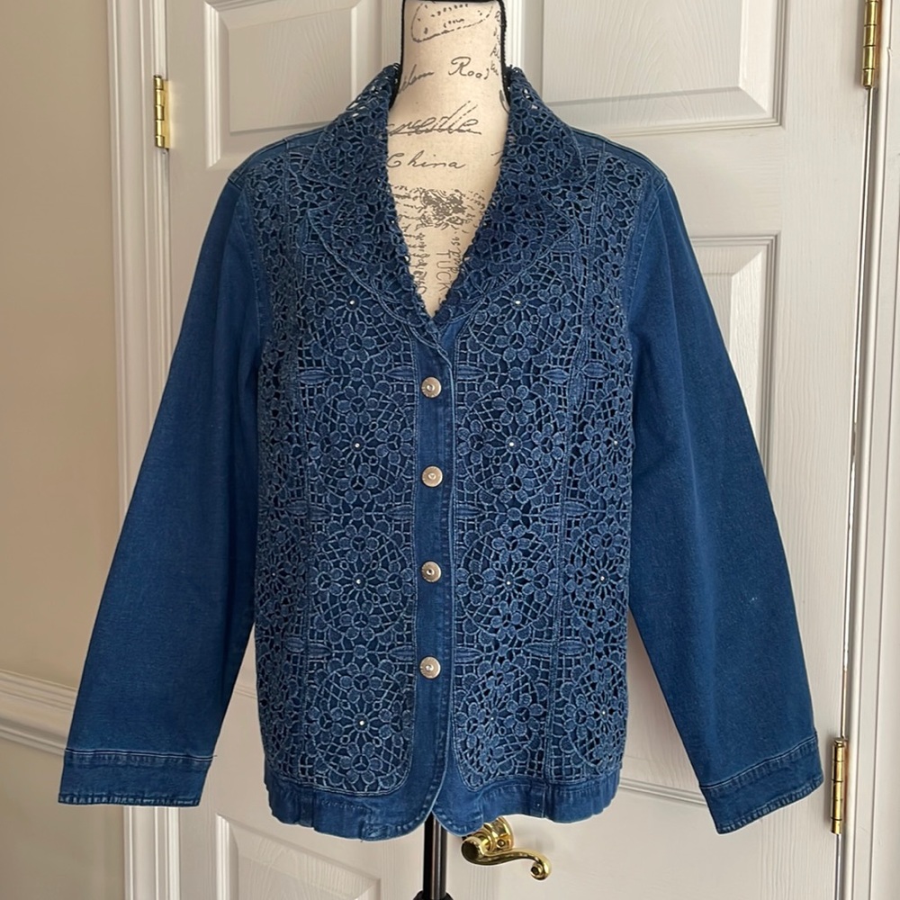 Acezung jacket